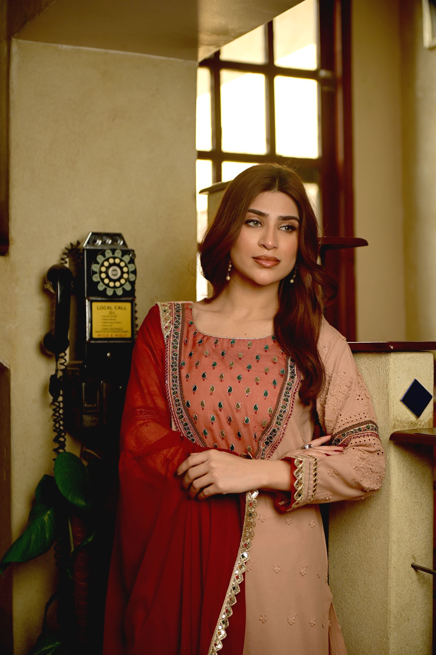 Gulzeb GULZEB – FAHMIJEE