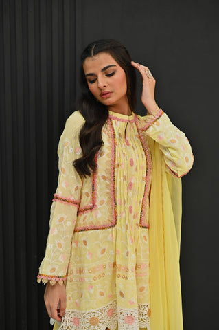 Khwab-e-Zareen (خوابِ زرّین)