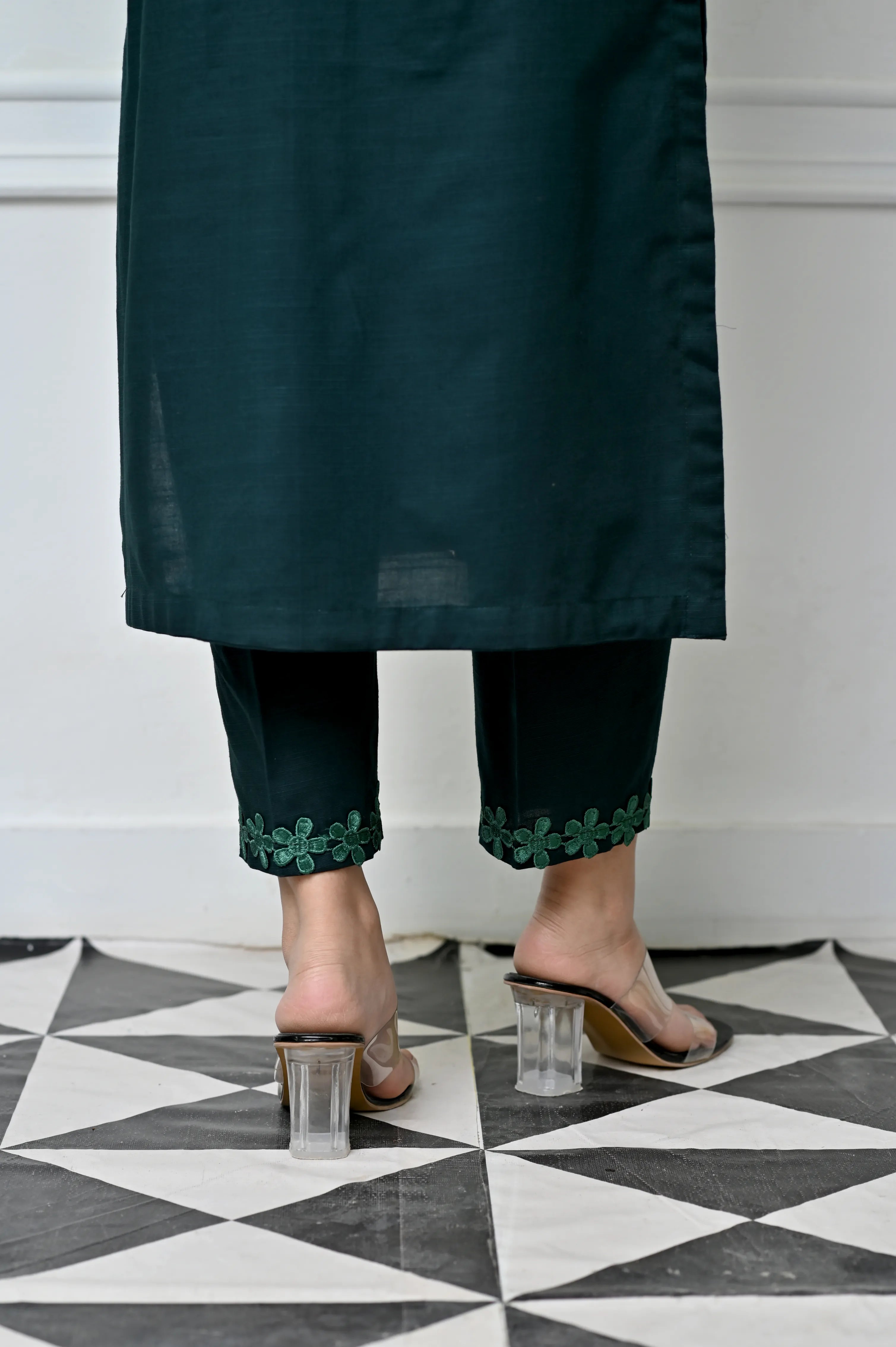Sundar - 2Pc Stitched