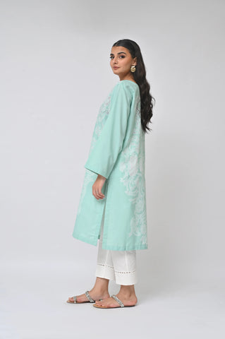 Zaynah Kurti (F15)
