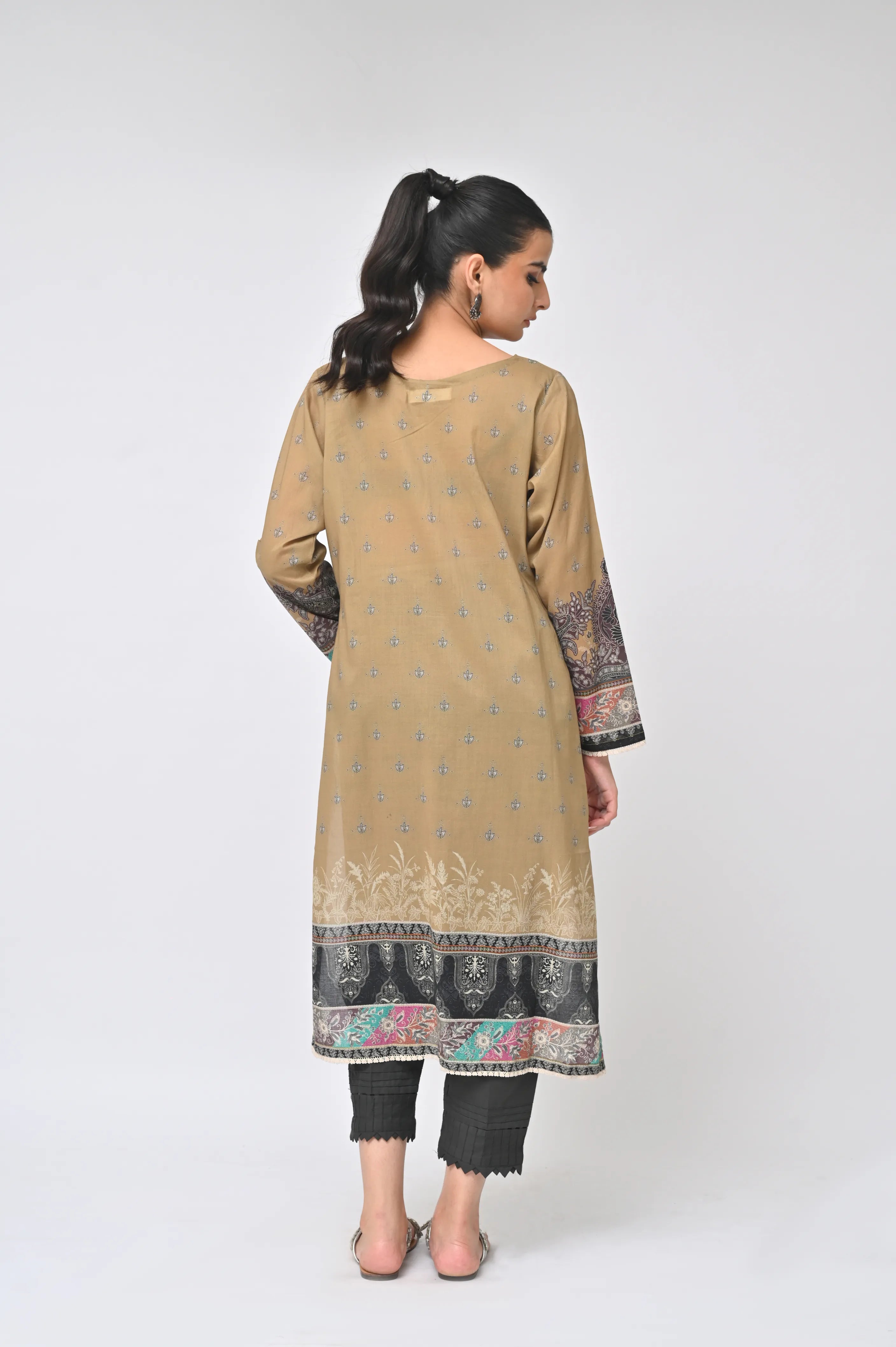 Shah Jahan Kurti (F22)
