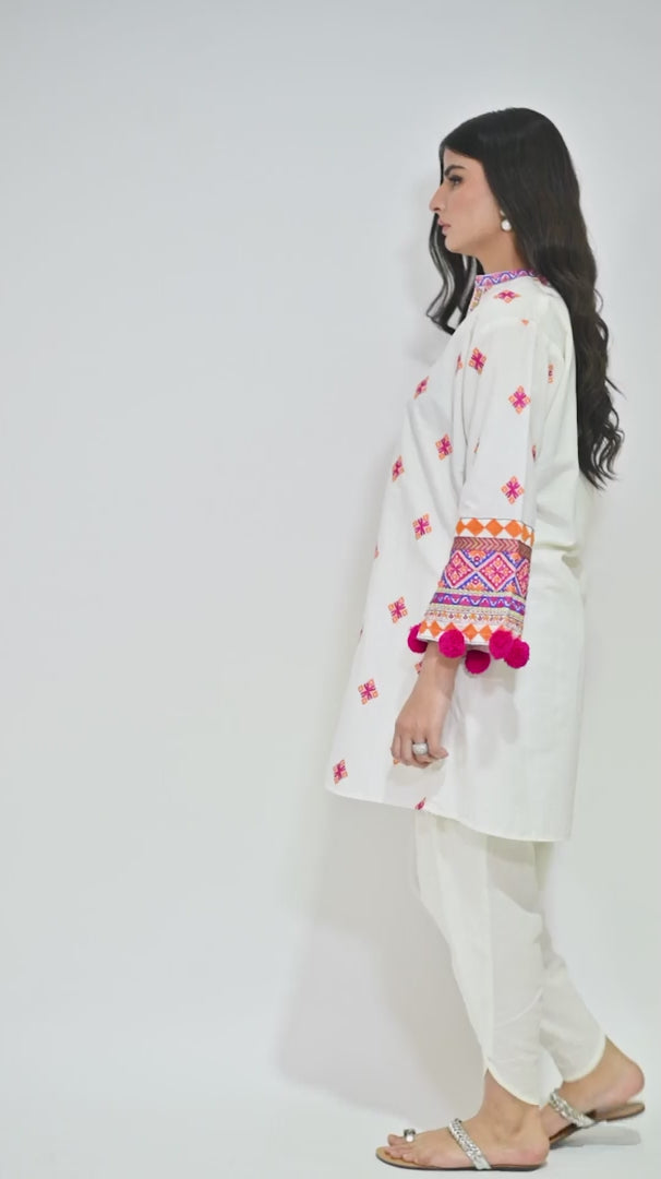 Blossom Kurti (F6)