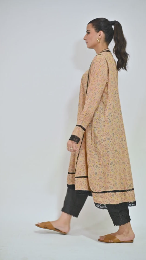 Noor Kurti (F26)